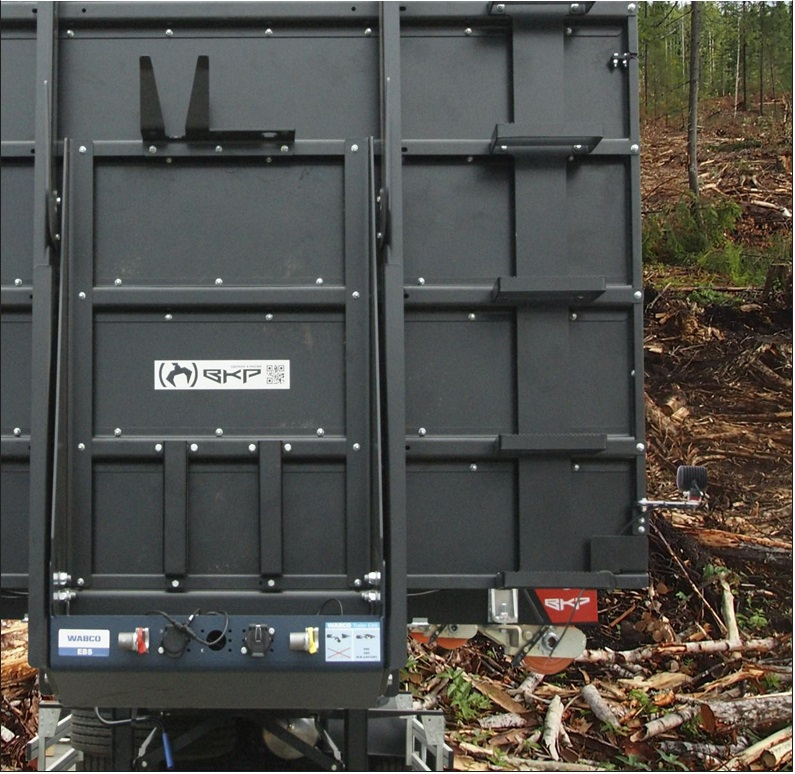 Щит лесовозный металлический на полуприцеп на пневмоподвеске V-Forest